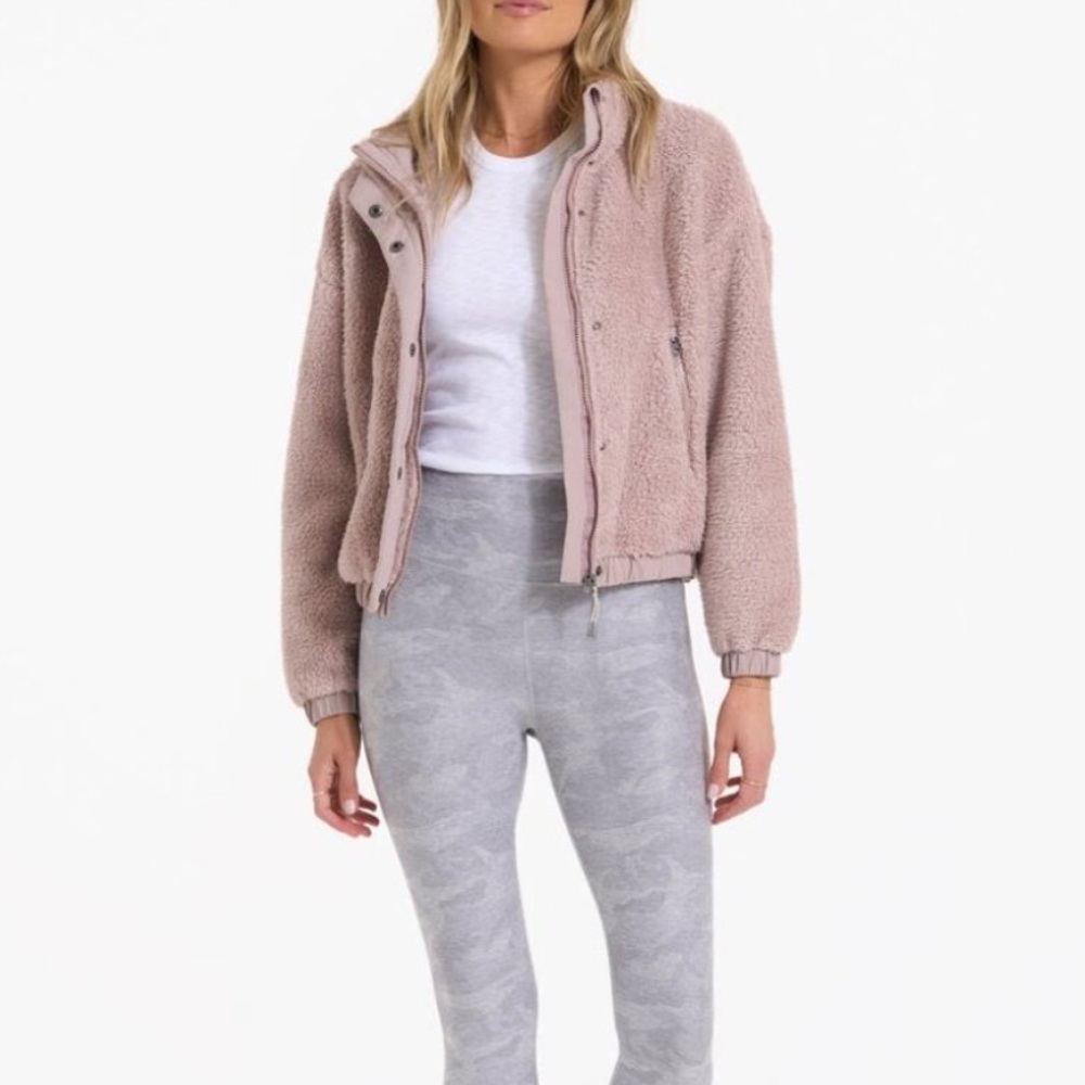 Vuori Alpine Women's Cream Fleece Jacket size Large - Picture 2 of 11